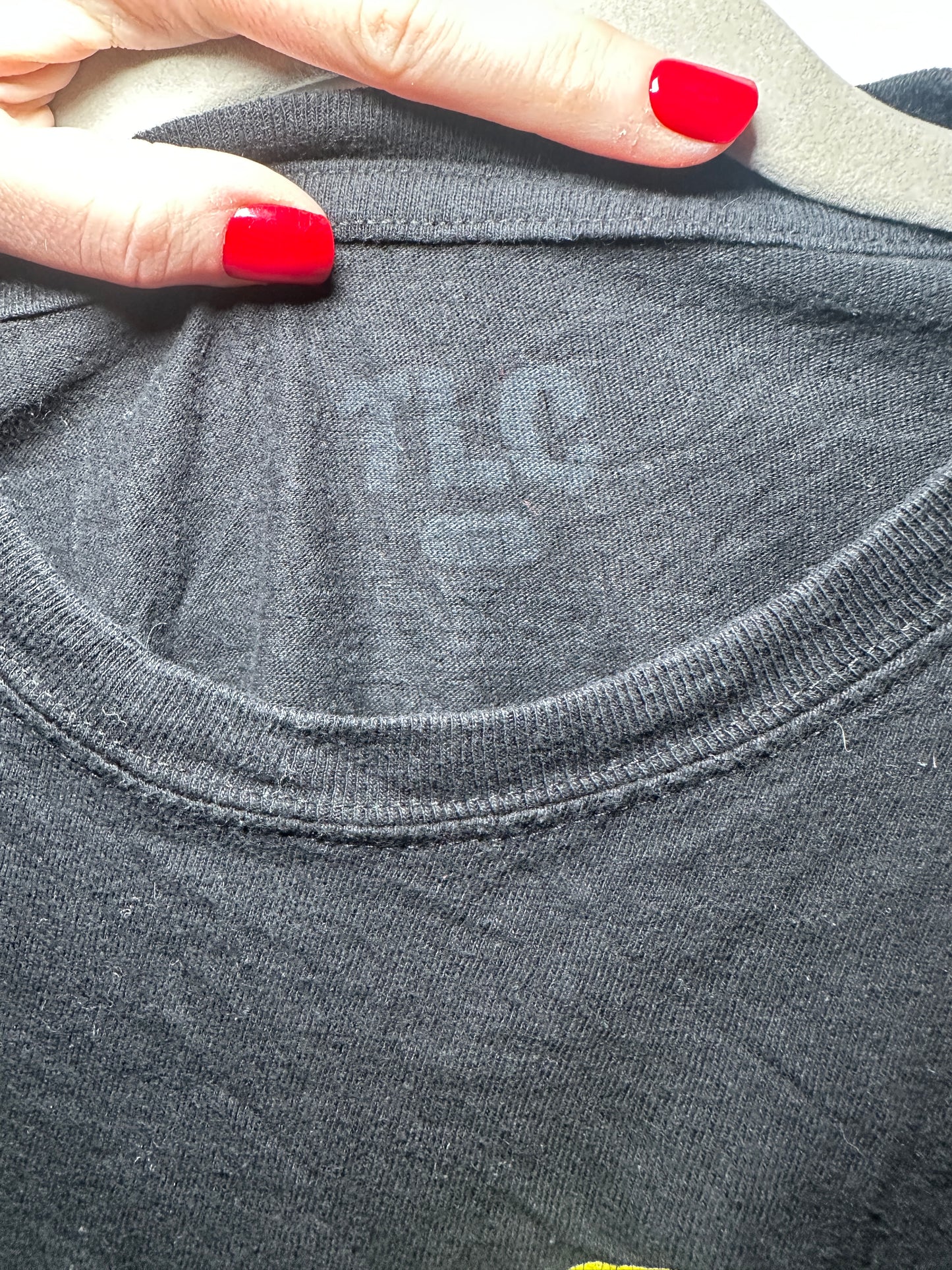 TLC “No Scrubs” – 90s R&B Throwback Tee