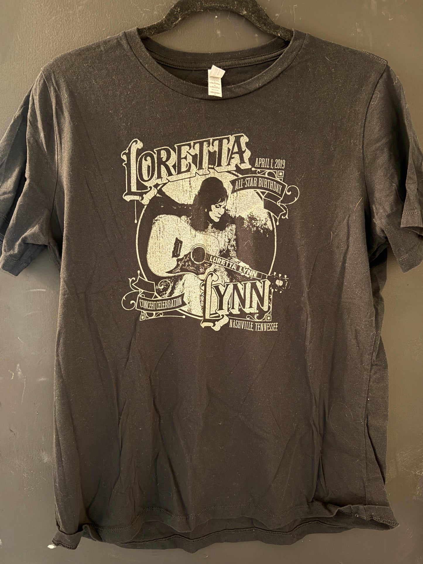 Loretta Lynn All-Star Birthday Concert Tee (Size L) – Nashville Event Shirt w/ Back Lineup