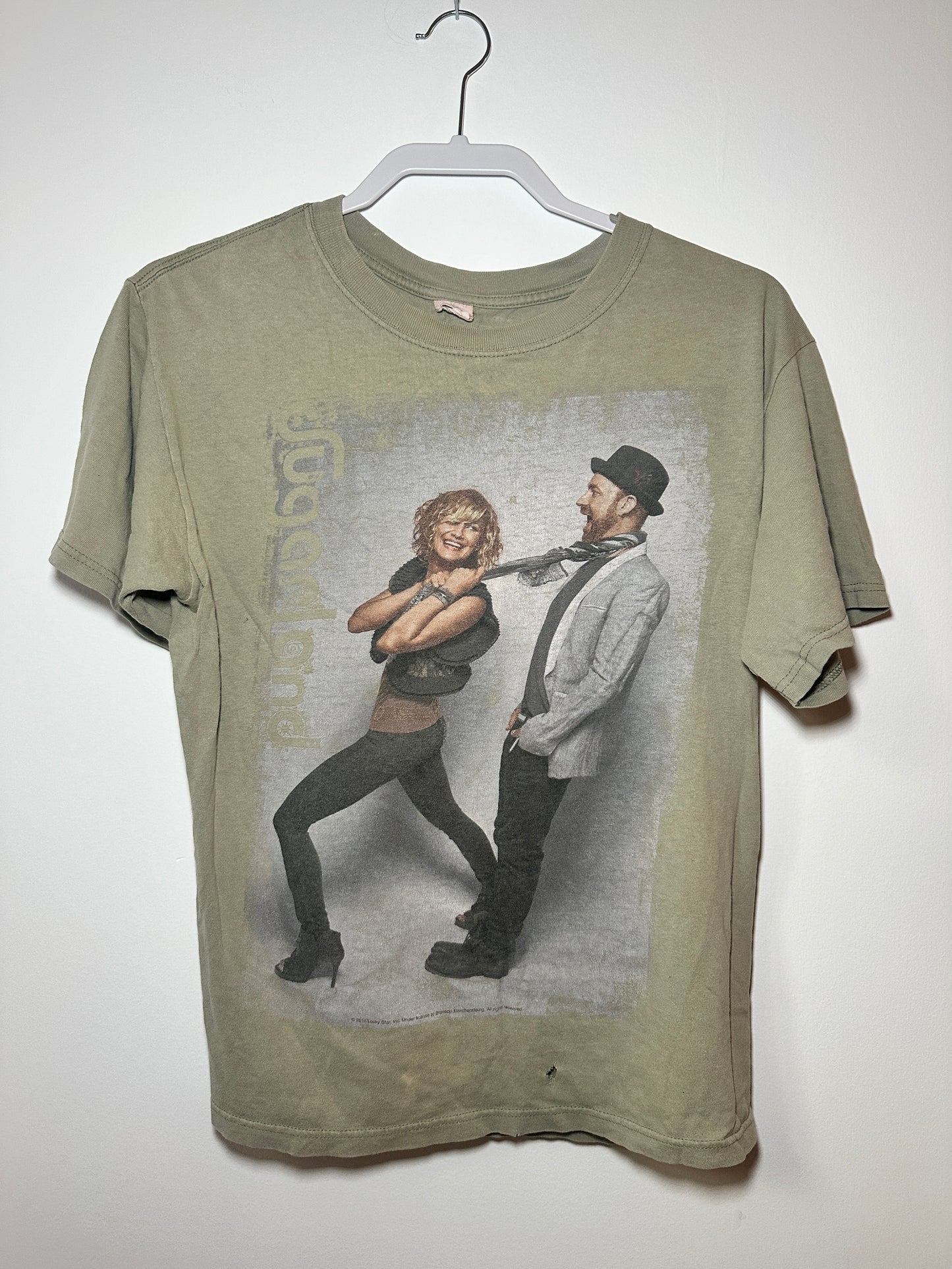 Sugarland 2011 Tour Graphic Tee – Medium | The Incredible Machine Concert T-Shirt