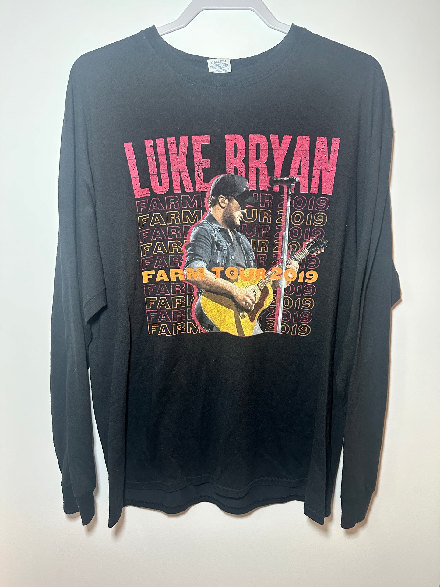 Luke Bryan 2019 Farm Tour Long-Sleeve Tee – XL Black Country Music Shirt