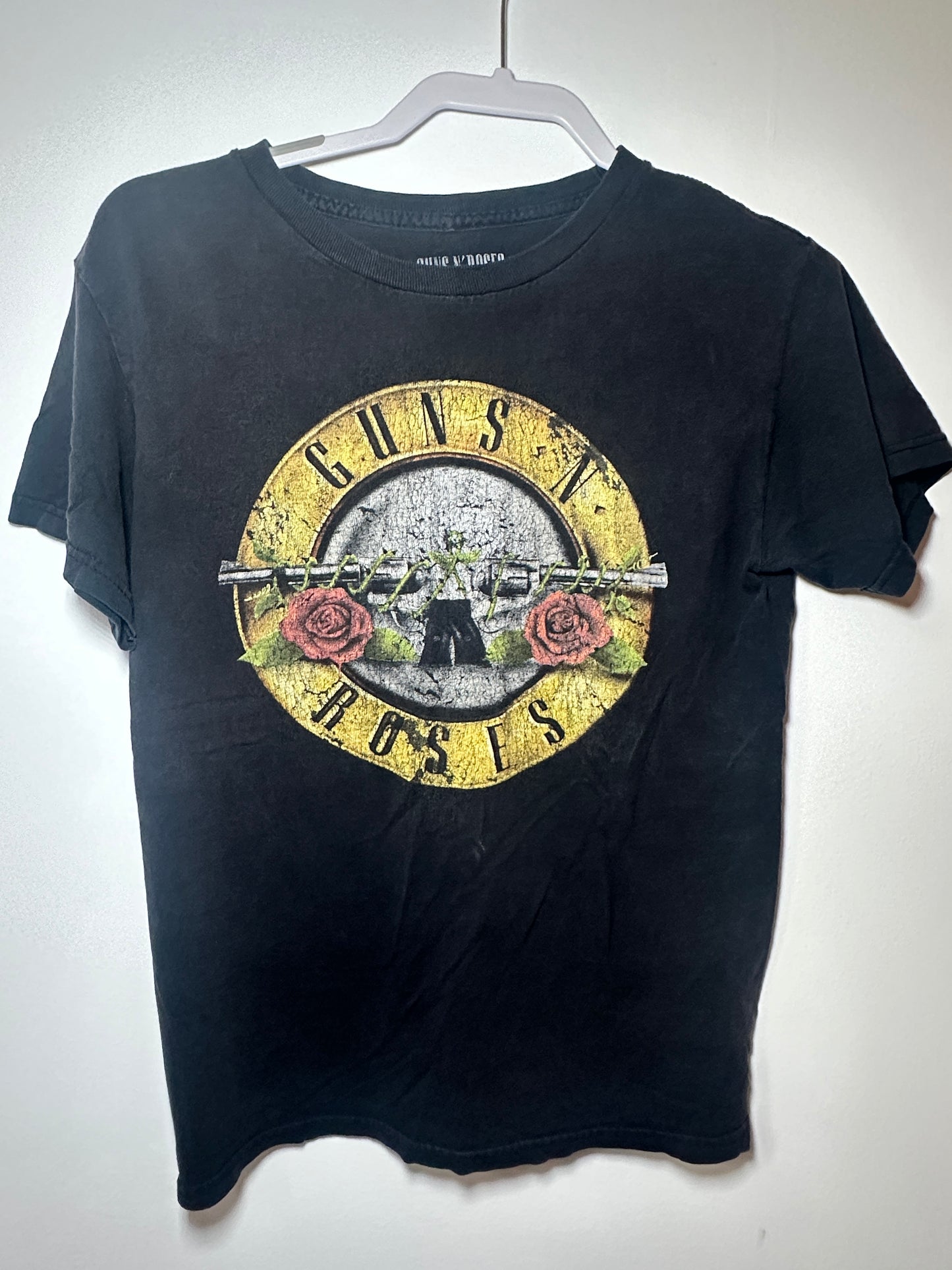 Guns N’ Roses Classic Logo T-Shirt – Black (Size Small)