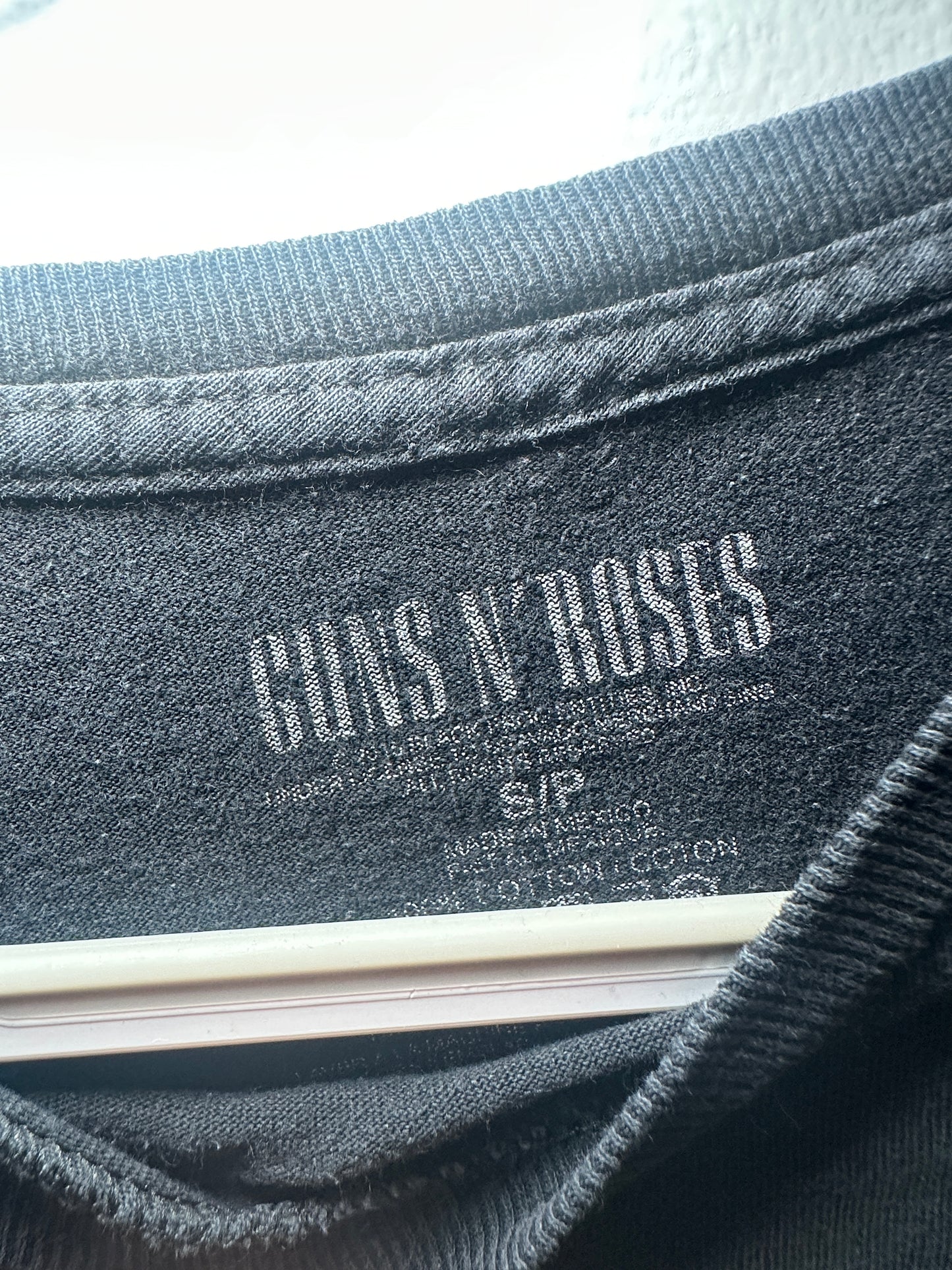 Guns N’ Roses Classic Logo T-Shirt – Black (Size Small)