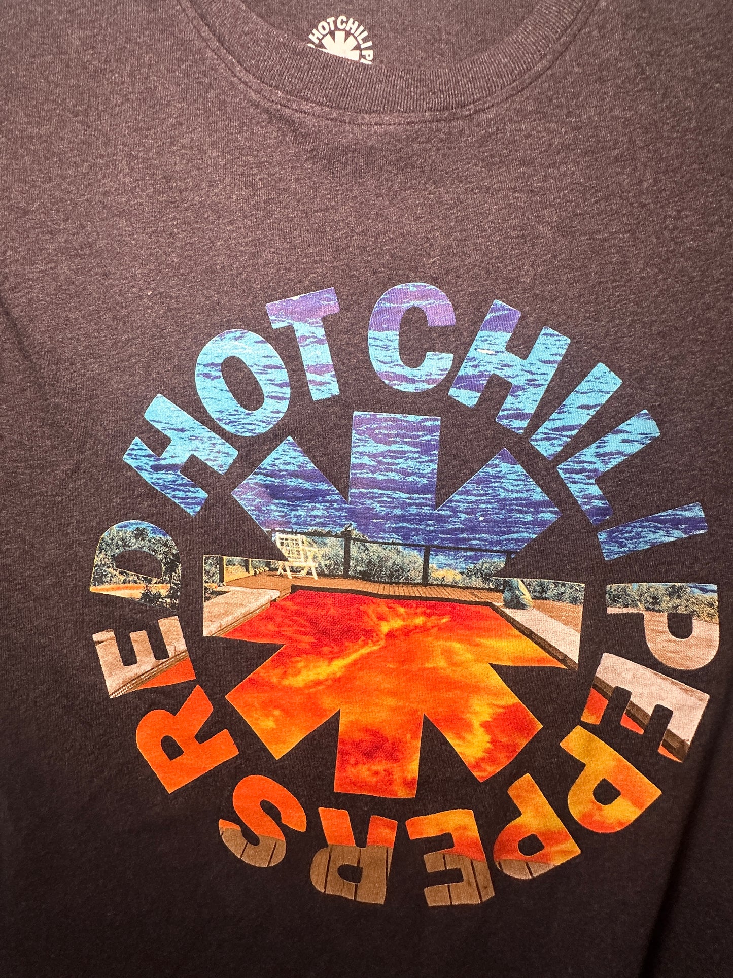 Red Hot Chili Peppers “Californication Asterisk” Tee – Medium Dark Gray Rock / Pop Shirt
