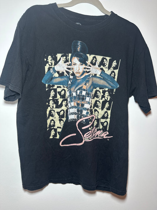 Selena Quintanilla – Pop Film Icon Graphic Tee